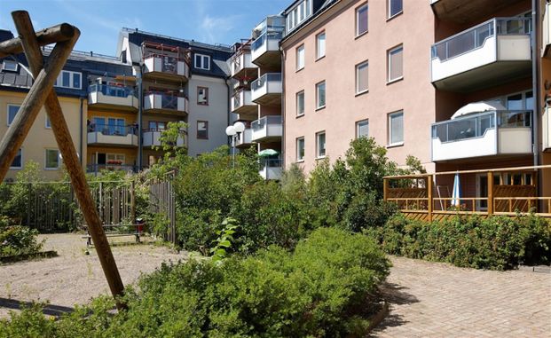 Tunnbindaregatan 11 - Photo 1