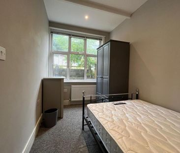 2 bedroom ground floor flat to rent - Photo 6