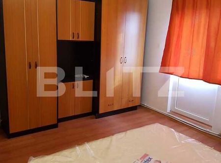 Apartament 3 camere, 76 mp, decomandat, pet friendly, zona strazii Dunarii - Photo 2