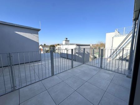 2 Zimmer Dachgeschoss Wohnung mit Home-Office Bereich und Terrasse sowie Klimaanlage - Erstbezug - Unbefristet - Foto 4