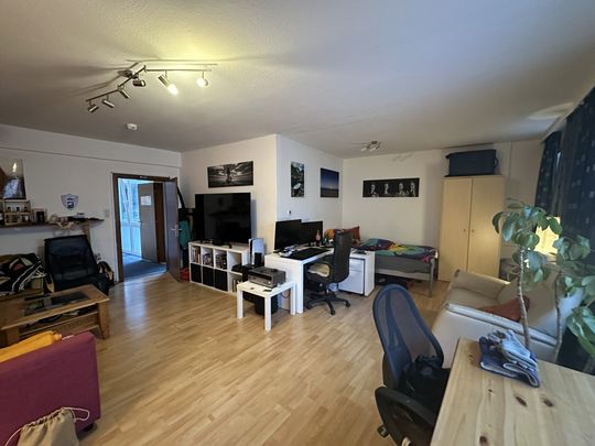 4-Zimmer WG-Wohnung in der Fußgängerzone - Photo 1