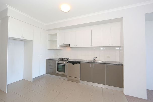 636/221-229 Sydney Park Road, Erskineville, NSW 2043 - Photo 1