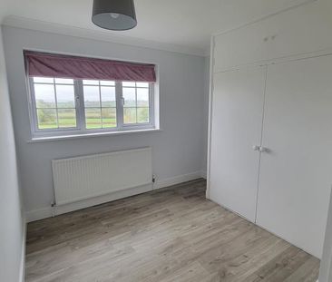 5 bedroom detached house to rent - Photo 3