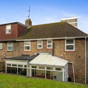 5 bedroom terraced house to rent - Photo 3