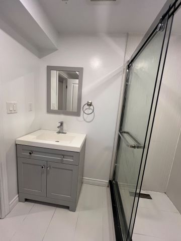 For Lease - 22 Chester Street Unit# basement br, Oakville, Ontario - Photo 2