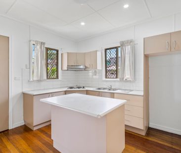 For Lease: Freshly Updated Family Home in a Quiet Goodna Location! - Photo 6