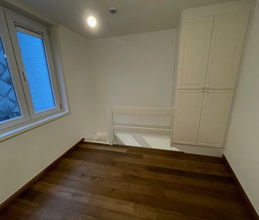 Heel mooi gerenoveerd appartement met twee slaapkamers. Tijdens de ... - Photo 3
