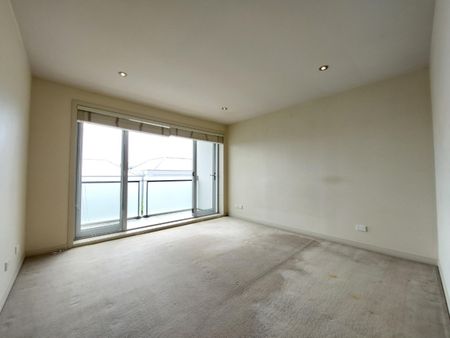 Boarder Of Remuera and Broadway - Photo 5