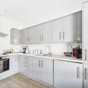 St. Ives Road, Maidenhead St. Ives Road, Maidenhead - Photo 2