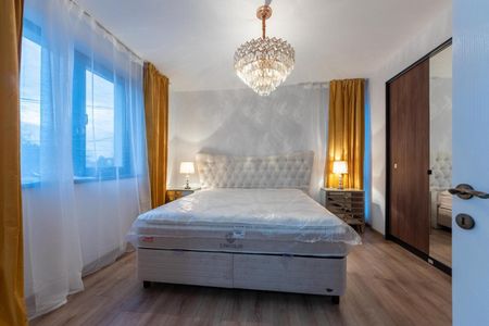 Vila 4 camere Otopeni - Photo 4