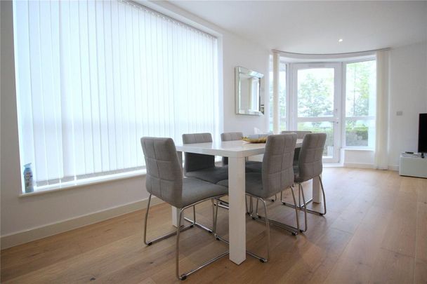 3 bedroom flat to rent - Photo 1