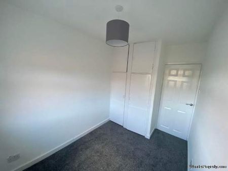 3 bedroom property to rent in Oldham - Photo 3