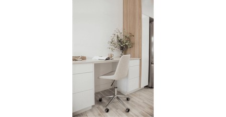 Resort style fully furnished short term rental with pool - Photo 3