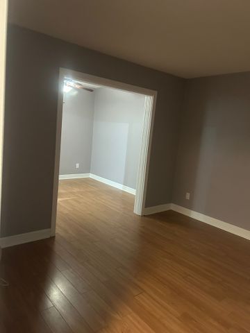 For Lease - 422 Laguna Street Unit# Upper, Oshawa, Ontario - Photo 2