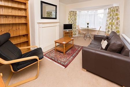 16 Pinelands Way Hull Road - Photo 2