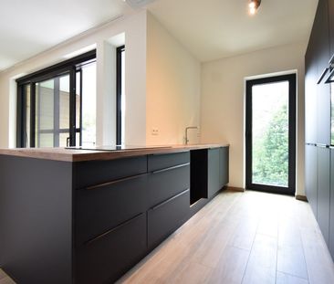 IN OPTIE - Luxueus nieuwbouwappartement met parking en berging in d... - Photo 4