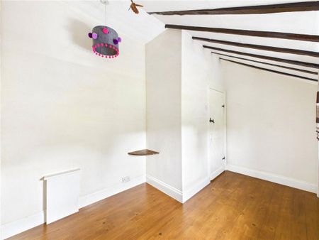 2 bedroom terraced house to rent - Photo 2