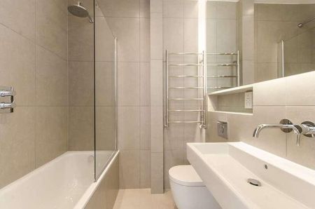 Old Brompton Road, South Kensington, SW5 - Photo 4