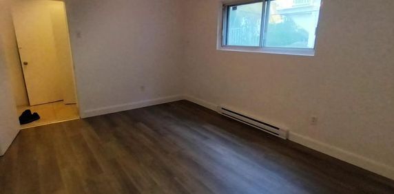 ST-LÉONARD 31/2 LIBRE RÉNOVÉ - Photo 2