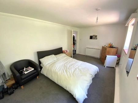 1 bedroom property to rent - Photo 4