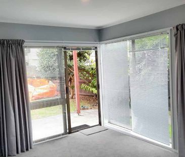 Comfortable Well Presented Family Home - Photo 3