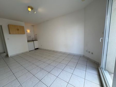 Location Appartement 1 pièce 23m² LA RICHE 37520 - Photo 4