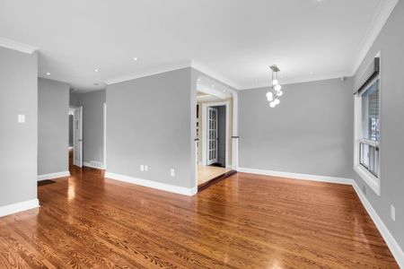 For Lease - 46 Basildon Crescent, Toronto, Ontario - Photo 4