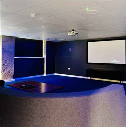 Executive Studio - Photo 1