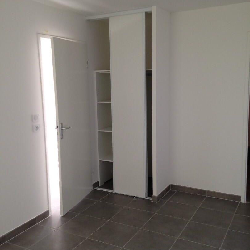 location Appartement T2 DE 42.17m² À NANTES - Photo 1