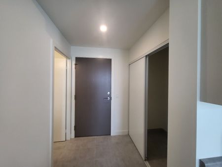 For Lease - 10 Wilby Crescent Unit# 2102, Toronto, Ontario - Photo 2