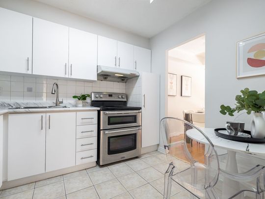 For Lease - 4101 Sheppard Avenue Unit# 306, Toronto, Ontario - Photo 1