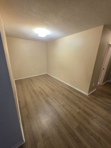 For Lease - 3372 Bruzan Crescent, Mississauga, Ontario - Photo 4