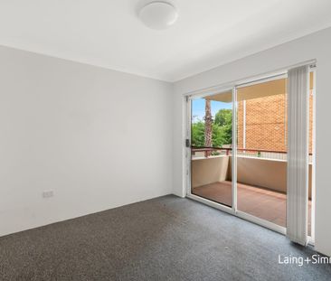 IN THE HEART OF HARRIS PARK - Photo 3