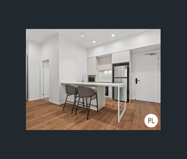 Fully furnished Two bedroom with courtyard and direct street access... - Photo 6