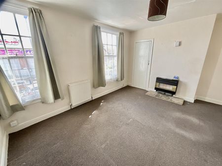 North Street, YO11 1DE, Scarborough - Photo 4