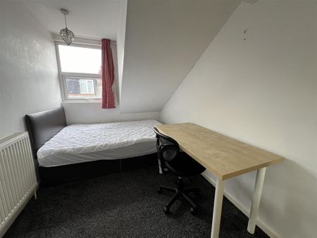 Thornville View, Hyde Park, LS6 1JP, Leeds - Photo 4