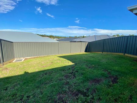 3 Gabbro Street, Gillieston Heights - Photo 2