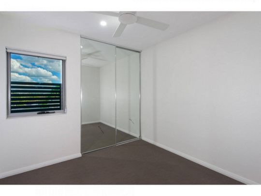 Fully Furnished - Boutique-style Complex – Prime Location In Zillmere! - Photo 1