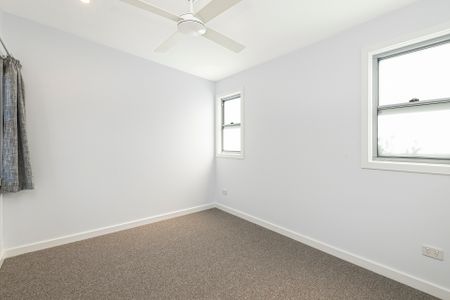 2 Bedroom Granny Flat in Prime Avalon Location - Photo 2