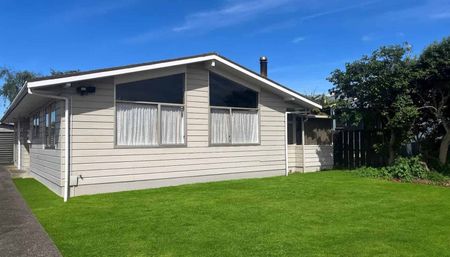 Springvale Family Home - Photo 5