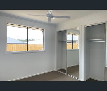 60 Tomaree Road, White Rock, Qld 4306 - Photo 4
