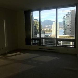 Beautiful 1 Bedroom Apartment for Rent - Photo 2