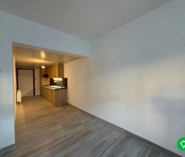 Rijwoning met 3 slaapkamers en koer te centrum Eernegem - Photo 6