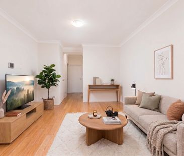 2 Bedroom Apartment in Convenient Location - Photo 1