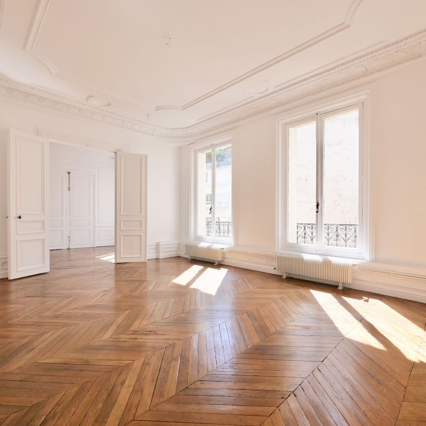 Appartement 4 pièces - 200m² - Photo 1