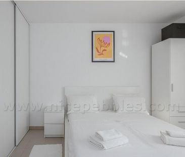Location Appartement 2 pièces 45m² NICE 06200 - Photo 4
