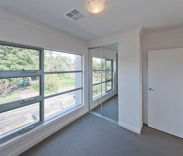 4b Egan Crescent - Photo 6