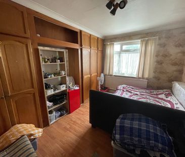 Room in a Shared House, Exeter Road, HA2 - Photo 2