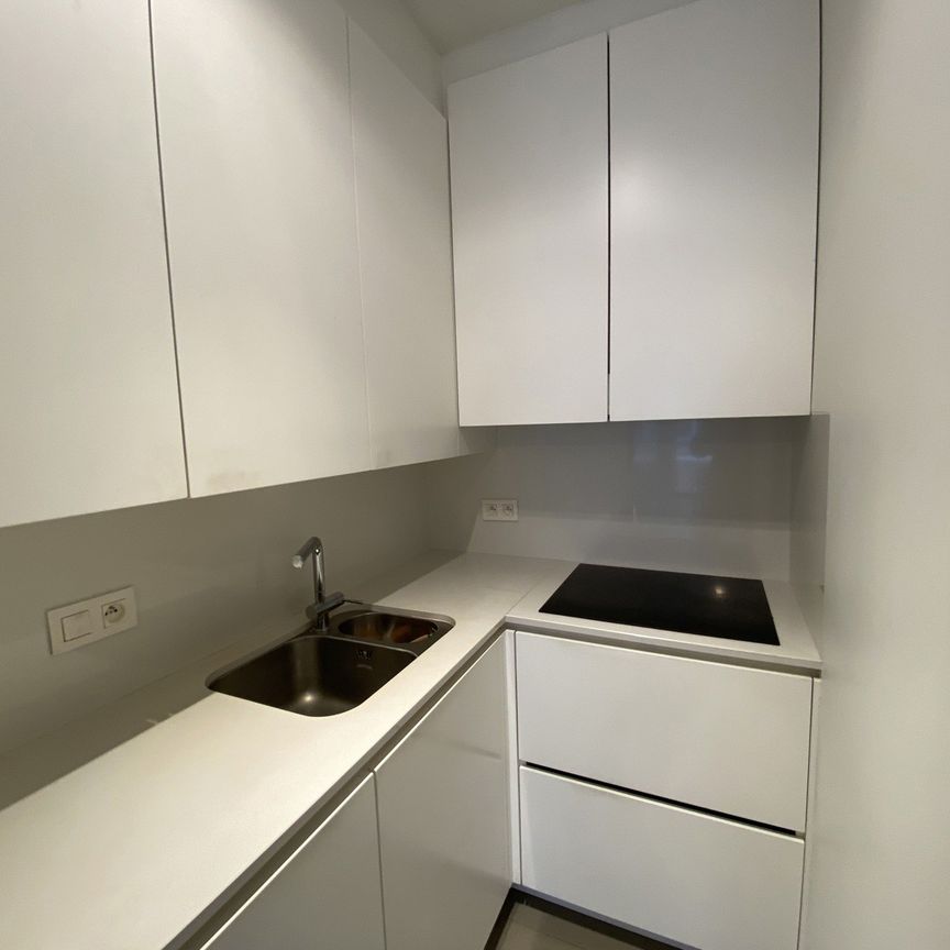 Prachtig éénslaapkamerappartement midden in het centrum van Geel - Photo 1