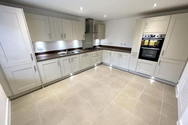 Old Rose Drive, Shrewsbury - Photo 1